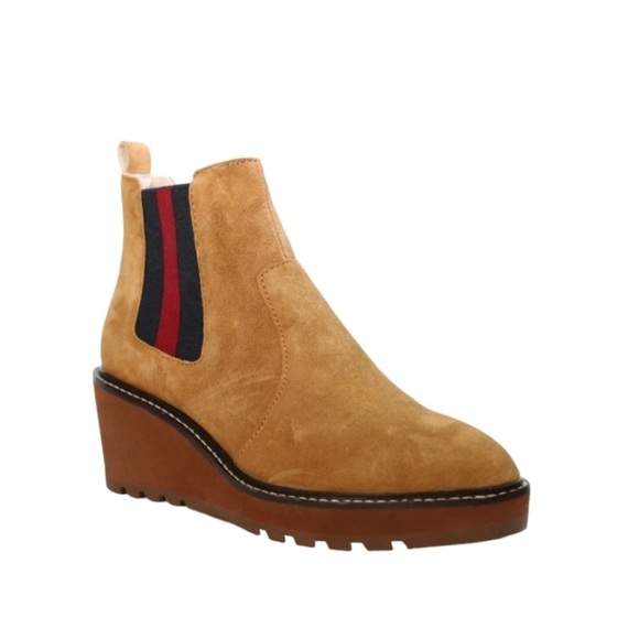 NIB - CECELIA NEW YORK - GEMMA SLIP ON LOW WEDGE BOOT NUTELLA | OFFERS WELCOME! - Picture 4 of 8